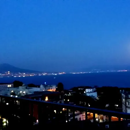 Casa Panorama Bed and Breakfast Νάπολη