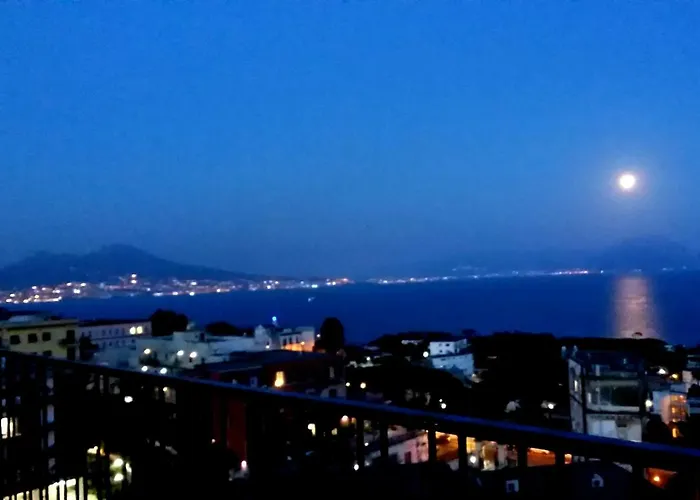 Casa Panorama فندق مبيت وإفطار نابولي